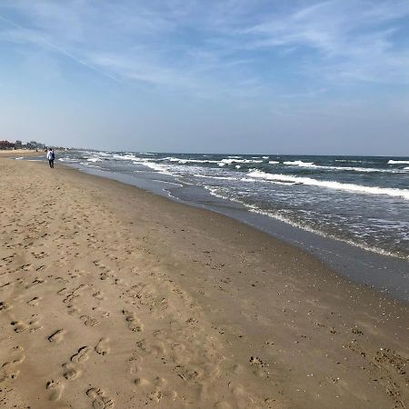 On The Adriatic Beach Tra Venezia Ferrara E Ravenna Sulla Spiaggia Della Riviera Adriatica ลีโด เดลยี เอสเตนซี ภายนอก รูปภาพ