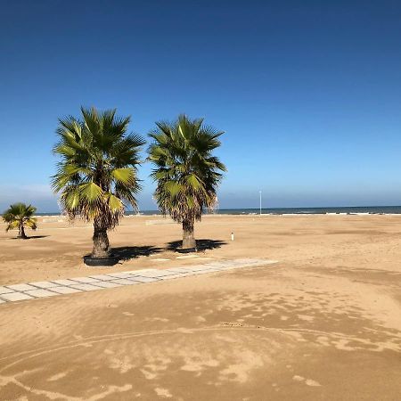 On The Adriatic Beach Tra Venezia Ferrara E Ravenna Sulla Spiaggia Della Riviera Adriatica ลีโด เดลยี เอสเตนซี ภายนอก รูปภาพ